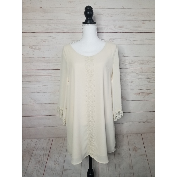 ASTR Nordstrom Cream Lace Shift Dress | Medium - Picture 2 of 6